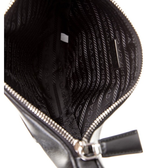 Prada grace triangle cross body/shoulder strap bag - Picture 5 of 5